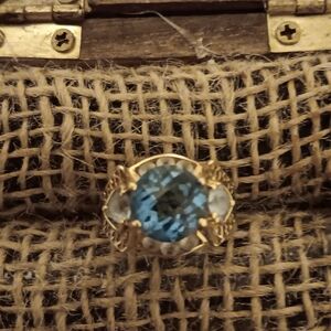 10k gold topaz ring size 8